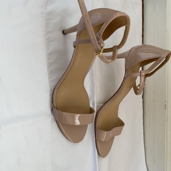 Nude heels. MK by Michael Kors. Size 9M. Very good condition - Picture 3 of 8